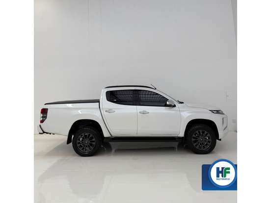 MITSUBISHI-L200 TRITON-2.4 16V TURBO DIESEL SPORT HPE CD 4P 4X4 AUTOMÁTICO MITSUBISHI-L200 TRITON-2024