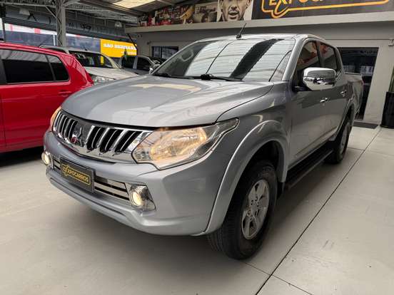 MITSUBISHI-L200 TRITON-2017