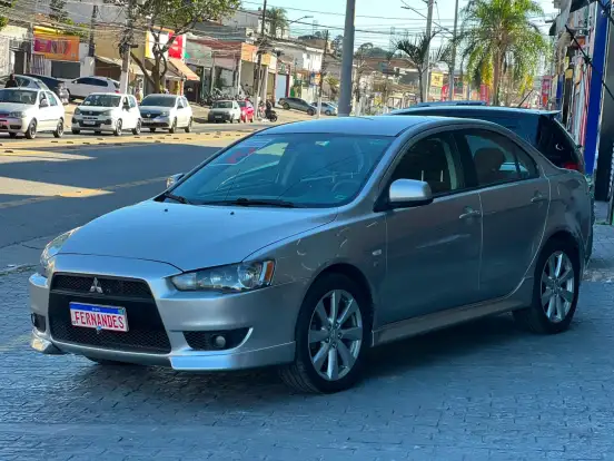 MITSUBISHI-LANCER-2.0 16V GASOLINA 4P AUTOMÁTICO MITSUBISHI-LANCER-2011
