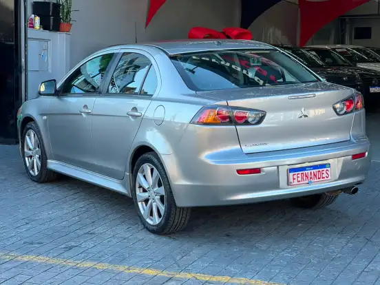 MITSUBISHI-LANCER-2.0 16V GASOLINA 4P AUTOMÁTICO MITSUBISHI-LANCER-2011