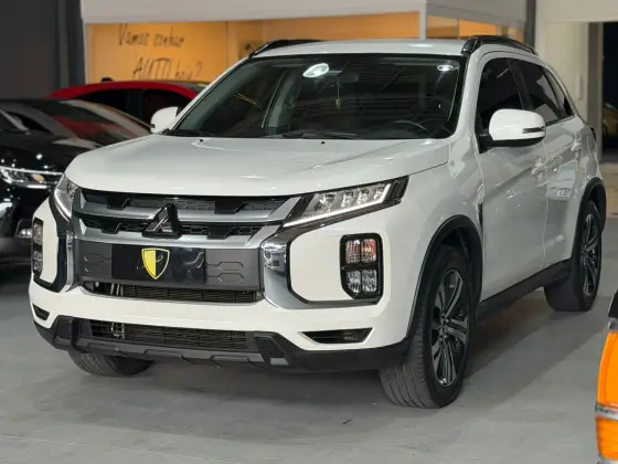 MITSUBISHI OUTLANDER 2.0 MIVEC GASOLINA HPE AUTOMÁTICO MITSUBISHI OUTLANDER 2.0 MIVEC GASOLINA HPE AUTOMÁTICO