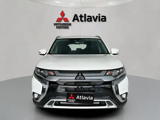 MITSUBISHI-OUTLANDER-2.2 MIVEC DI-D DIESEL HPE-S AWD AUTOMÁTICO MITSUBISHI-OUTLANDER-2021
