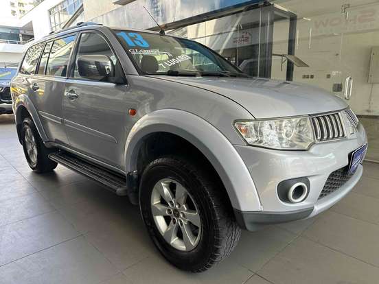 MITSUBISHI-PAJERO DAKAR-3.5 HPE 7 LUGARES 4X4 V6 24V FLEX 4P AUTOMÁTICO MITSUBISHI-PAJERO DAKAR-2012