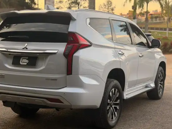 MITSUBISHI-PAJERO SPORT-2.4 16V MIVEC TURBO DIESEL HPE AWD AUTOMÁTICO MITSUBISHI-PAJERO SPORT-2020