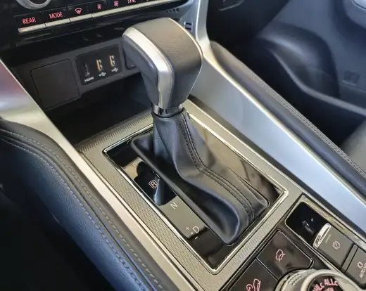 MITSUBISHI-PAJERO SPORT-2023