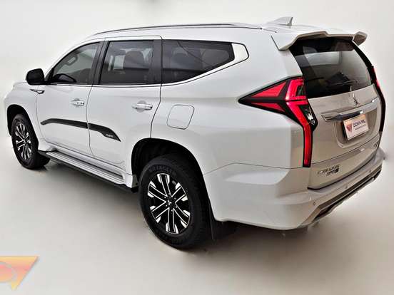 MITSUBISHI-PAJERO SPORT-2.4 16V MIVEC TURBO DIESEL HPE-S AWD AUTOMÁTICO MITSUBISHI-PAJERO SPORT-2022