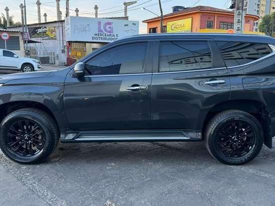 MITSUBISHI-PAJERO SPORT-2.4 16V MIVEC TURBO DIESEL HPE-S AWD AUTOMÁTICO MITSUBISHI-PAJERO SPORT-2021