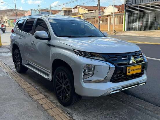 MITSUBISHI-PAJERO SPORT-2.4 16V MIVEC TURBO DIESEL LEGEND AWD AUTOMÁTICO MITSUBISHI-PAJERO SPORT-2024