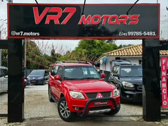 MITSUBISHI PAJERO TR4 2.0 4X2 16V 140CV FLEX 4P AUTOMÁTICO MITSUBISHI PAJERO TR4 2.0 4X2 16V 140CV FLEX 4P AUTOMÁTICO