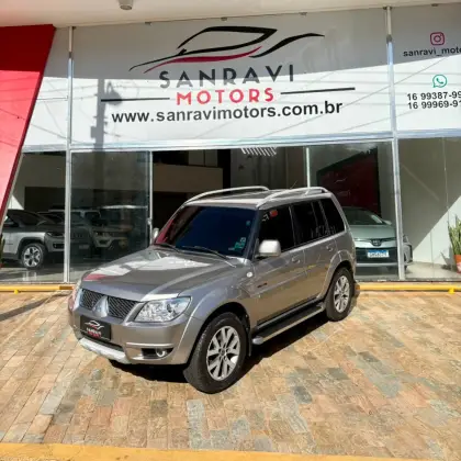 MITSUBISHI PAJERO TR4 2.0 4X4 16V 140CV FLEX 4P AUTOMÁTICO