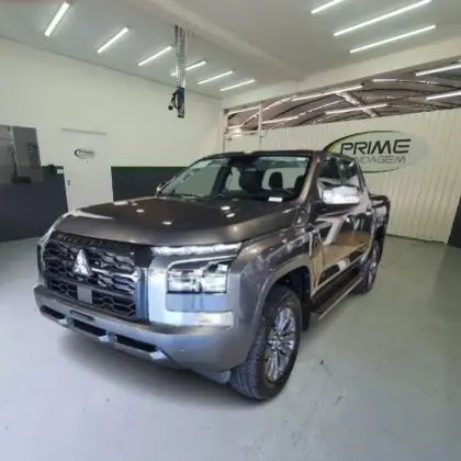 MITSUBISHI TRITON 2.4 BITURBO DIESEL CD GLS 4X4 AUTOMÁTICO MITSUBISHI TRITON 2.4 BITURBO DIESEL CD GLS 4X4 AUTOMÁTICO