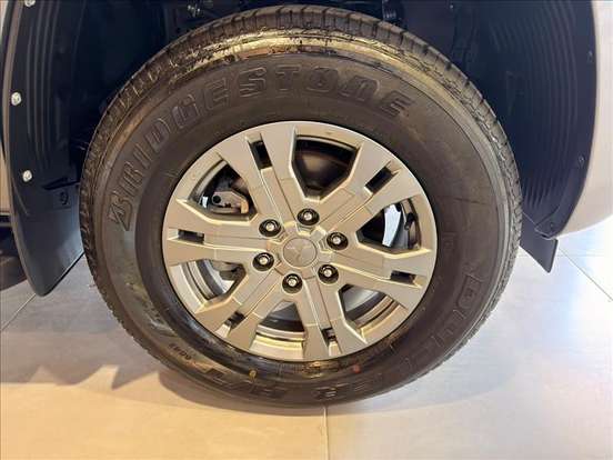 MITSUBISHI-TRITON-2.4 BITURBO DIESEL CD GLS 4X4 AUTOMÁTICO MITSUBISHI-TRITON-2025