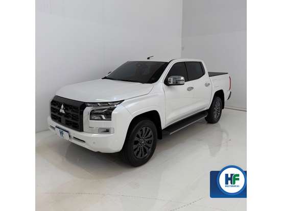 MITSUBISHI-TRITON-2025