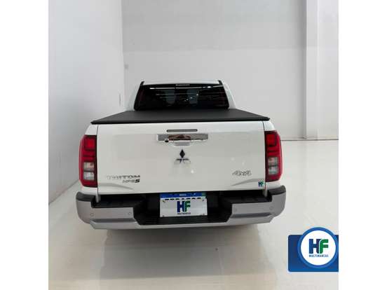 MITSUBISHI-TRITON-2.4 BITURBO DIESEL CD HPE-S 4X4 AUTOMÁTICO MITSUBISHI-TRITON-2025