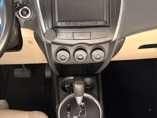 MITSUBISHI-ASX-2.0 AWD 16V FLEX 4P AUTOMÁTICO MITSUBISHI-ASX-2017