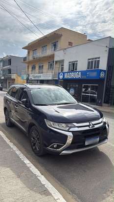 MITSUBISHI-OUTLANDER-2015
