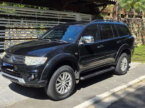 MITSUBISHI-PAJERO DAKAR-3.2 HPE 4X4 7 LUGARES 16V TURBO INTERCOOLER DIESEL 4P AUTOMÁTICO MITSUBISHI-PAJERO DAKAR-2014