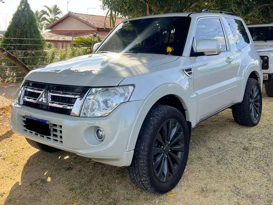 MITSUBISHI-PAJERO FULL-3.8 HPE 4X4 V6 24V GASOLINA 2P AUTOMÁTICO MITSUBISHI-PAJERO FULL-2014