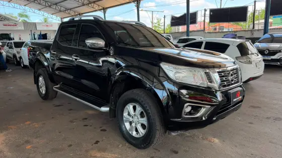 NISSAN FRONTIER 2.3 16V TURBO DIESEL LE CD 4X4 AUTOMÁTICO NISSAN FRONTIER 2.3 16V TURBO DIESEL LE CD 4X4 AUTOMÁTICO