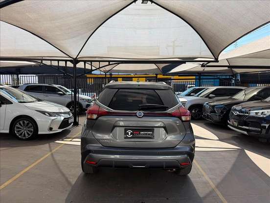 NISSAN-KICKS-2021