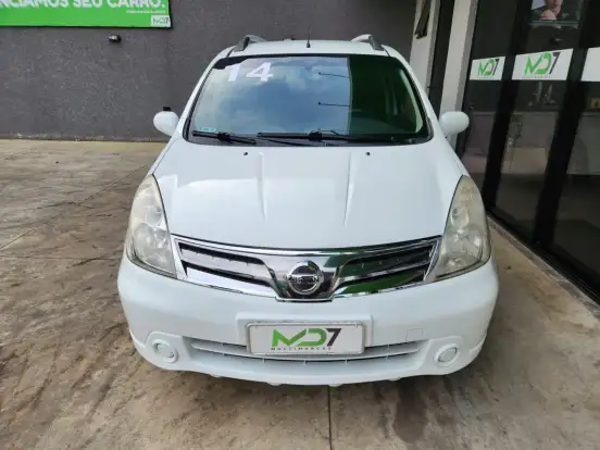 NISSAN-LIVINA-2013