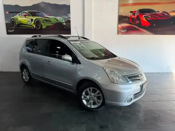 NISSAN LIVINA 1.8 S 16V FLEX 4P AUTOMÁTICO NISSAN LIVINA 1.8 S 16V FLEX 4P AUTOMÁTICO