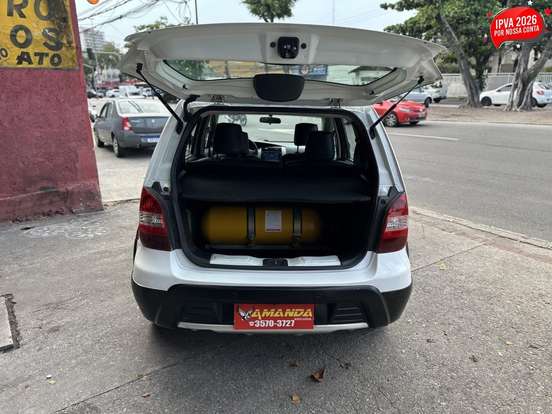 NISSAN-LIVINA-1.8 SL X-GEAR 16V FLEX 4P AUTOMÁTICO NISSAN-LIVINA-2014