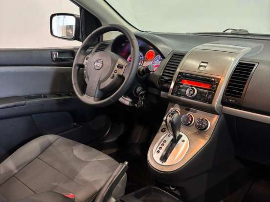 NISSAN-SENTRA-2.0 SL 16V FLEX 4P AUTOMÁTICO NISSAN-SENTRA-2009