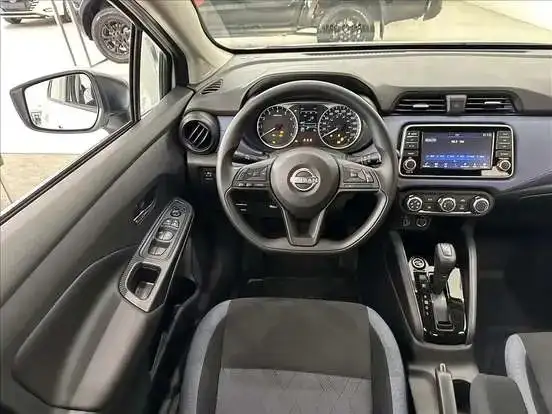 NISSAN-VERSA-2025