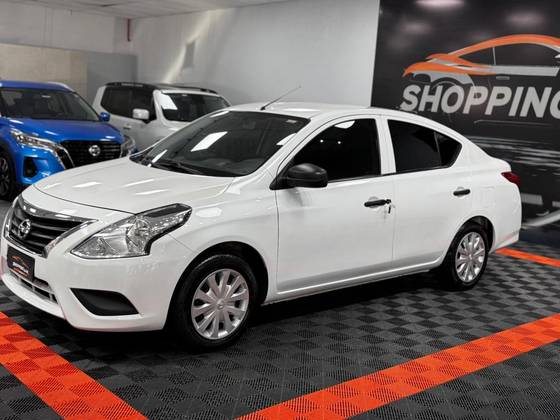 NISSAN VERSA 1.6 16V FLEXSTART V-DRIVE PREMIUM XTRONIC
