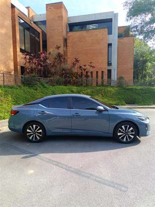 NISSAN-SENTRA-2025