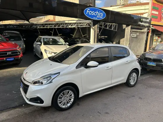 PEUGEOT 208 1.2 ACTIVE PACK 12V FLEX 4P MANUAL PEUGEOT 208 1.2 ACTIVE PACK 12V FLEX 4P MANUAL