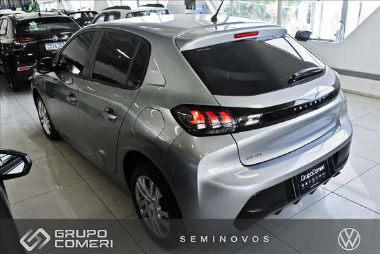 PEUGEOT-208-2023