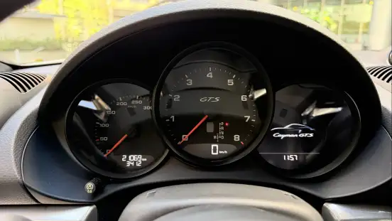 PORSCHE-718-2018