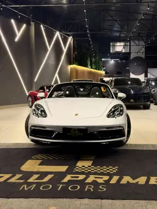 PORSCHE-718-2024