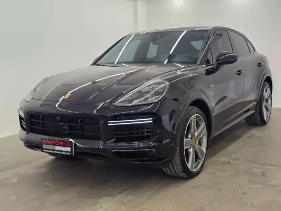 PORSCHE-CAYENNE-2022