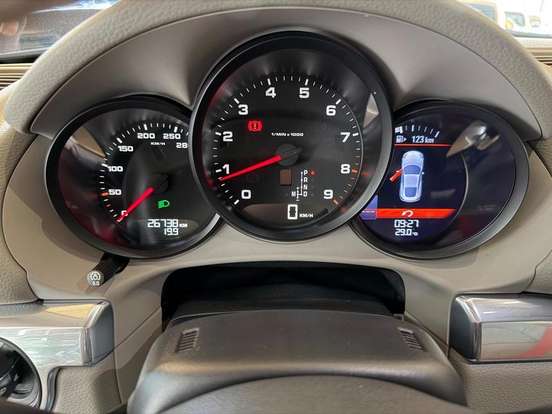 PORSCHE-CAYMAN-2.7 I6 24V GASOLINA 2P AUTOMATIZADO PORSCHE-CAYMAN-2013
