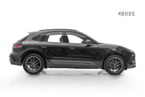 PORSCHE-MACAN-2024
