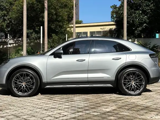 PORSCHE-MACAN-4 ELÉTRICO PORSCHE-MACAN-2025