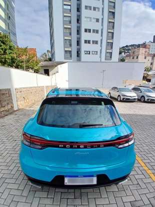 PORSCHE-MACAN-2020