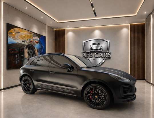 PORSCHE-MACAN-2023