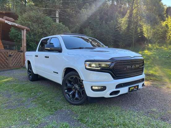RAM-1500-5.7 V8 GASOLINA LIMITED NIGHT EDITION CD 4X4 AUTOMÁTICO RAM-1500-2024