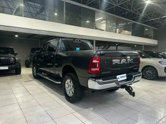 RAM-2500-6.7 I6 TURBO DIESEL LARAMIE CD 4X4 AUTOMÁTICO RAM-2500-2024