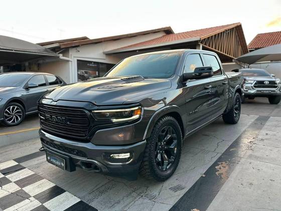 RAM 1500 5.7 V8 GASOLINA LIMITED NIGHT EDITION CD 4X4 AUTOMÁTICO