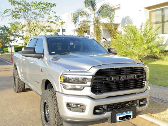 RAM-3500-6.7 I6 TURBO DIESEL LARAMIE NIGHT EDITION CD 4X4 AUTOMÁTICO RAM-3500-2022