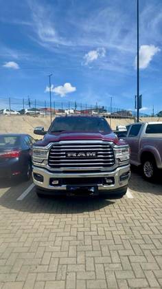 RAM 3500 6.7 I6 TURBO DIESEL LIMITED LONGHORN CD 4X4  AUTOMÁTICO