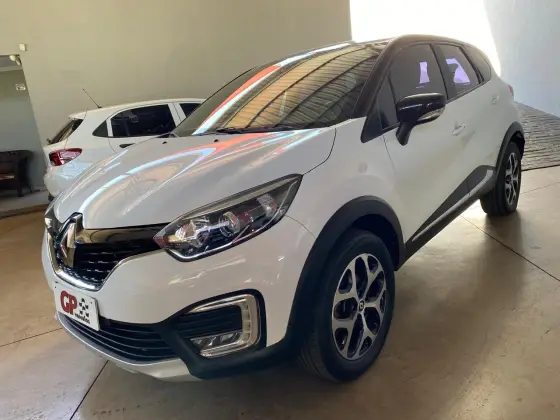 RENAULT CAPTUR 1.6 16V SCE FLEX INTENSE X-TRONIC RENAULT CAPTUR 1.6 16V SCE FLEX INTENSE X-TRONIC