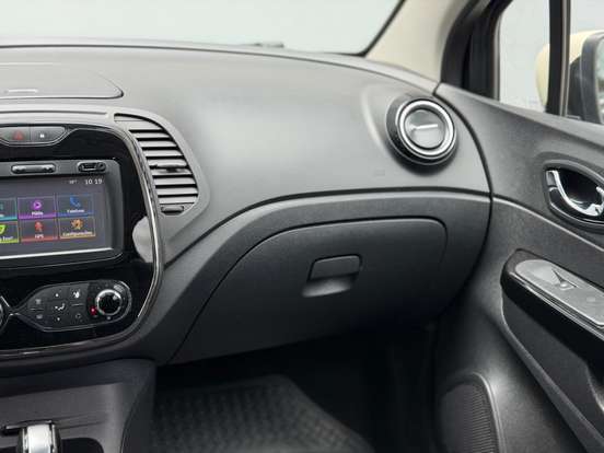 RENAULT-CAPTUR-1.6 16V SCE FLEX INTENSE X-TRONIC RENAULT-CAPTUR-2018