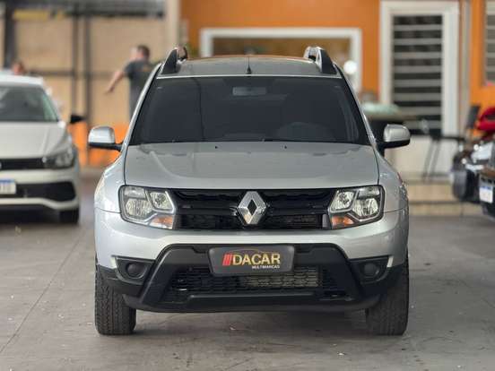 RENAULT-DUSTER-2019