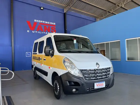 RENAULT MASTER 2.3 FURGÃO L1H1 16V TURBO INTERCOOLER DIESEL 4P MANUAL RENAULT MASTER 2.3 FURGÃO L1H1 16V TURBO INTERCOOLER DIESEL 4P MANUAL